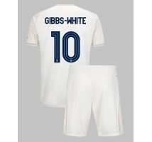 Nottingham Forest Morgan Gibbs-White #10 Koszulka Wyjazdowa dzieci 2025-26 Krótki Rękaw (+ krótkie spodenki) Nottingham Forest Morgan Gibbs-White #10 Koszulka Wyjazdowa dzieci 2025-26 Krótki Rękaw (+ krótkie spodenki)